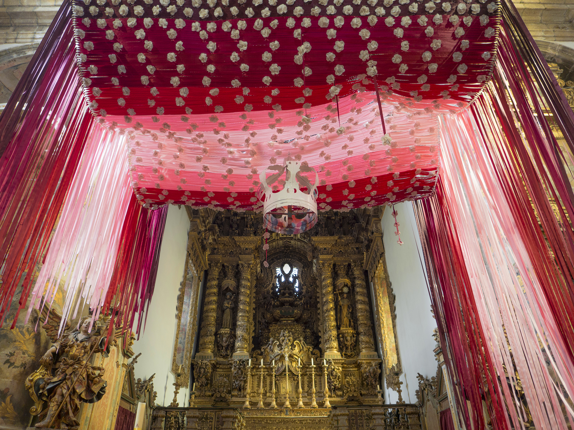 The Queen (S. Goncalo Church version)
